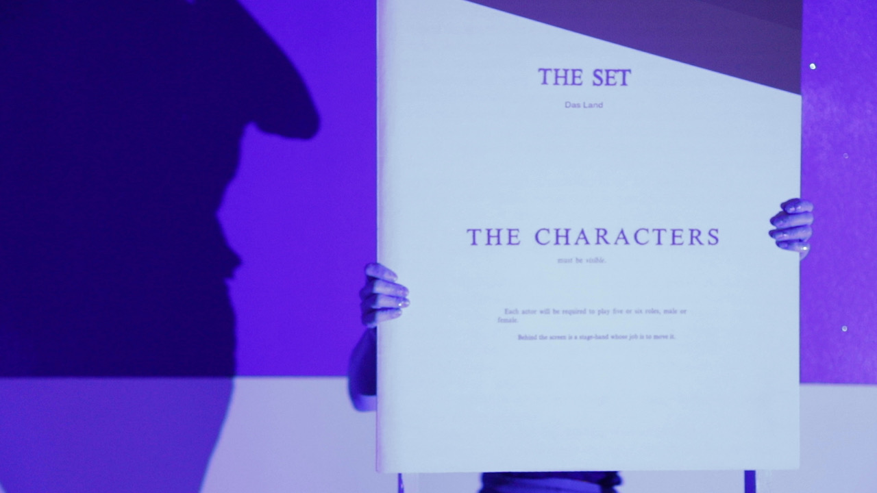 Performance „Approaching Ultra Light“ der Künstlerin Romy Rüegger im digitalen Format