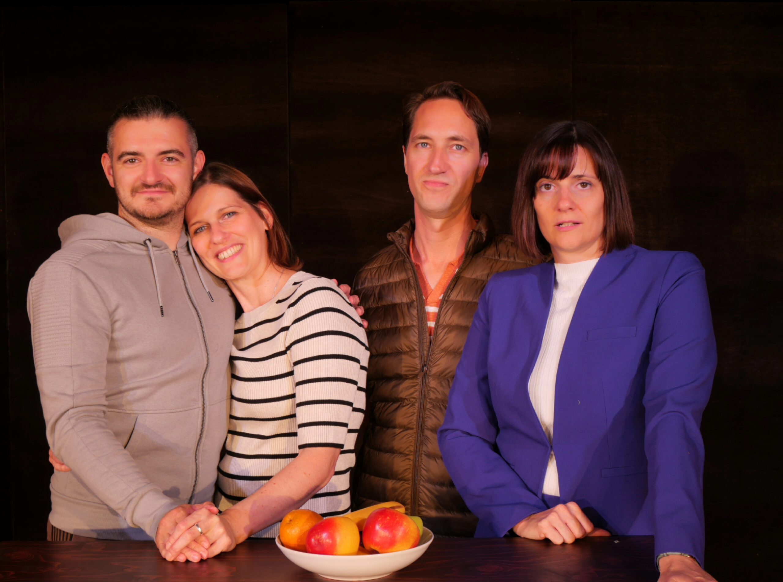 Moderner Plot als badisches Dreierlei. „De Neue, min Ex-Ma un ich“ feierte Premiere auf der Alemannischen Bühne