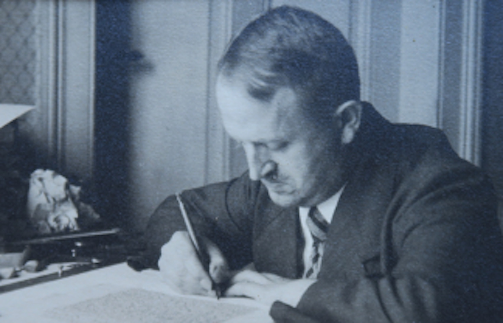 Werke des regionalen Grafikers Bruno Schley im Karl-Rahner-Haus