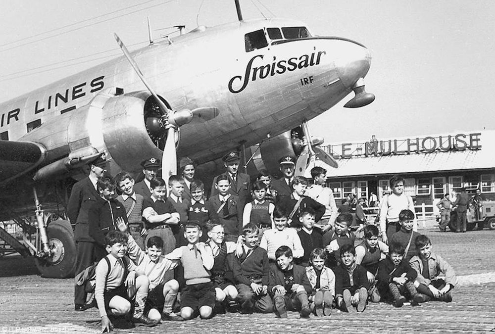 Ausstellung: “Menschen und Flugzeuge: Destination EuroAirport” in Saint-Louis