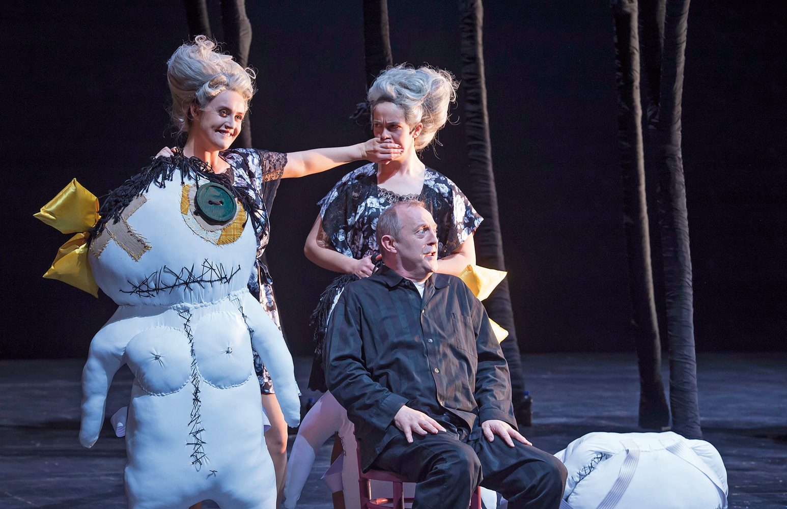 Rossinis Oper „La Cenerentola“ am Theater Basel glänzt vor allem musikalisch