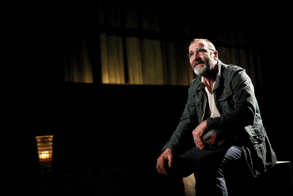 Peter Carp inszeniert Anton Tschechows „Onkel Wanja“ als Komödie des Alterns