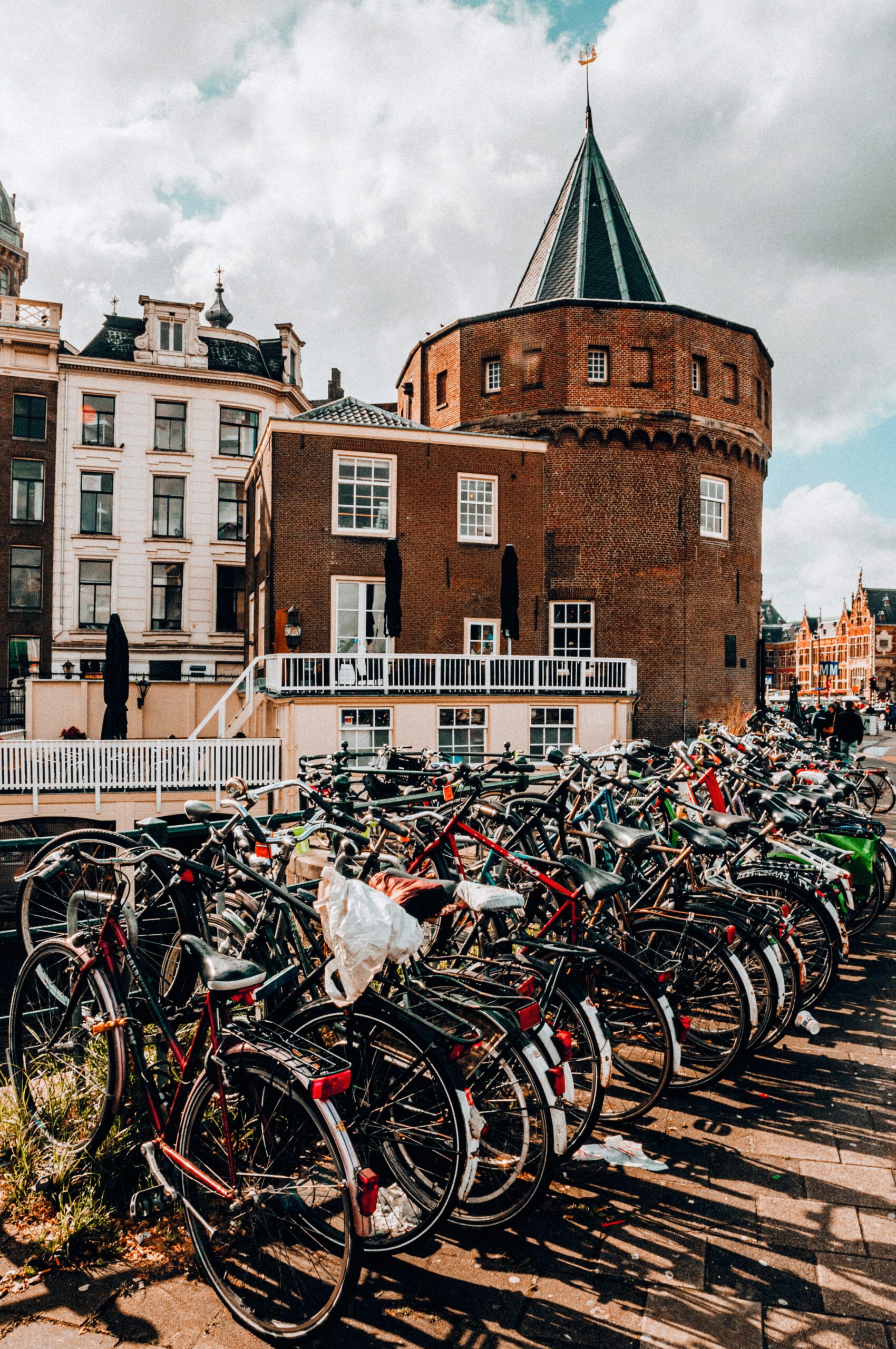 Mehr Amsterdam wagen! Oder Paris, Kopenhagen!