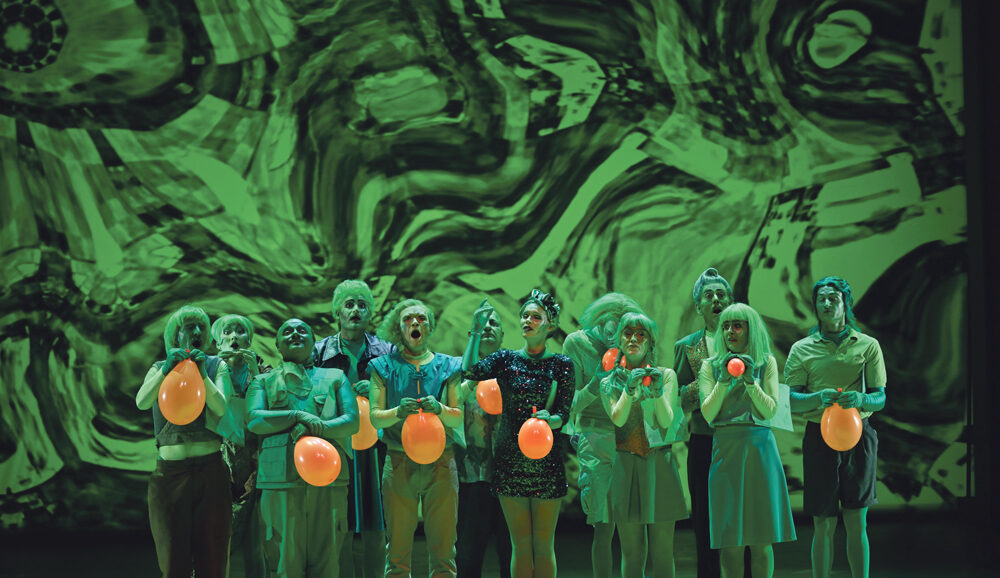 Im grünen Bereich: Im Theater Freiburg wurde das Auftragswerk „Rauflust oder Fifty Shades of Green“ von Herbert Fritsch uraufgeführt