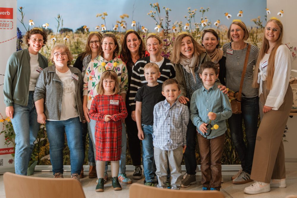 Blühende Vielfalt für die Zukunft: Der Pflanzwettbewerb „Deutschland summt!“ verleiht 50 Auszeichnungen an Biodiversitäts-Projekte